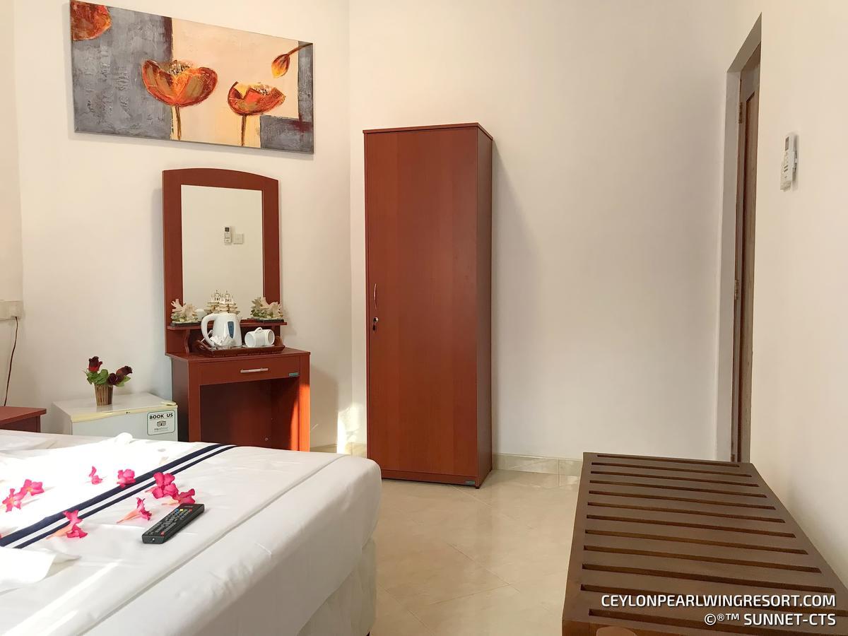 Ceylon Pearlwing Resort Negombo Exteriör bild